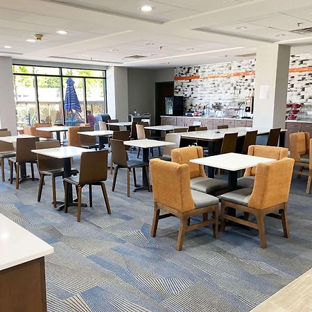 La Quinta Inn & Suites By Wyndham-Albany Ga Экстерьер фото